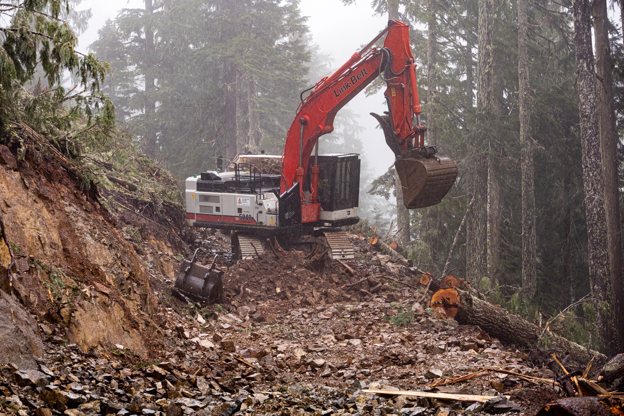 Coastal Grade Hoe Operator - Holbrook Dyson Logging